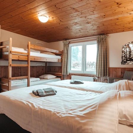 Le Loup Gris - 35 Pers - Vue-Wellness, Butgenbach-Malmedyヴィラ エクステリア 写真